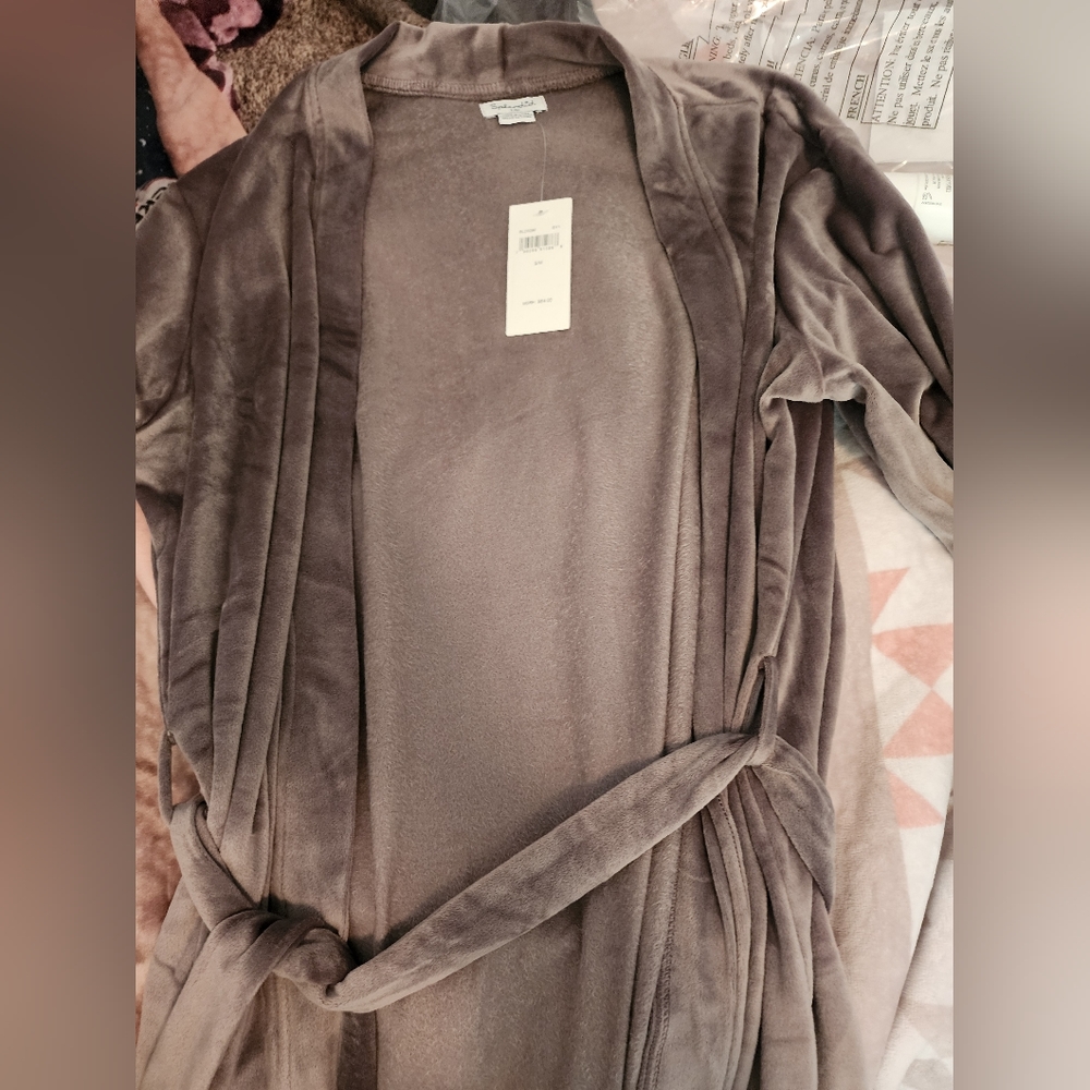 Splendid knit Robe small medium